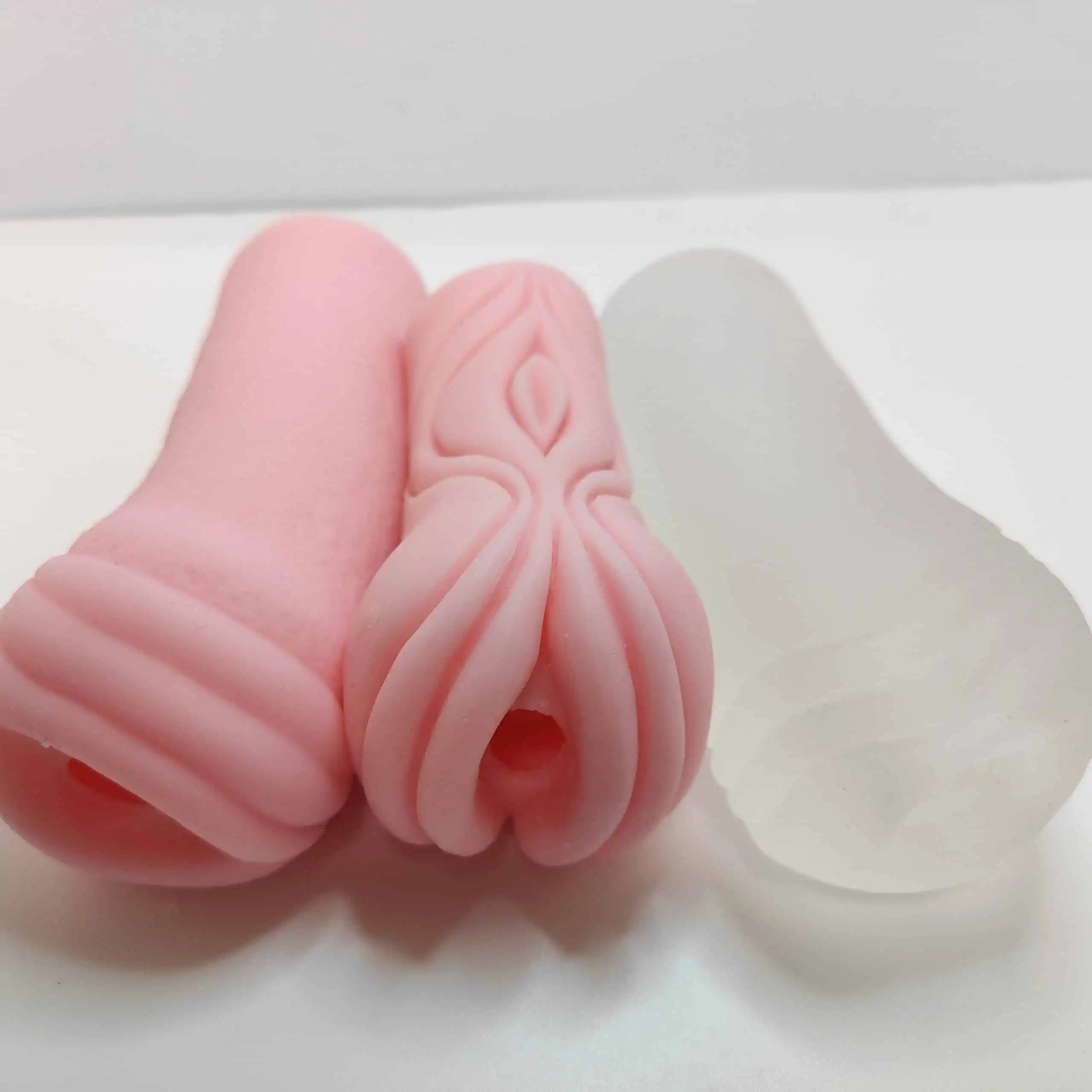 IMG scaled 【オナホの保管方法攻略】オナホ耐久寿命を延ばすアダルトグッズの扱い方【オナホパウダー&おもちゃ収納袋】