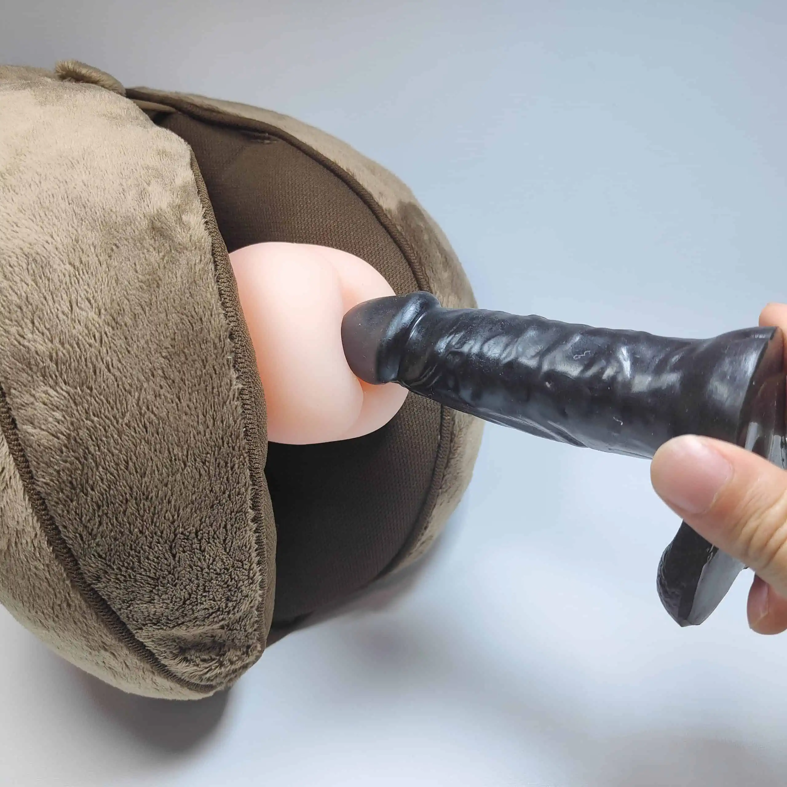 f ddaf f ff e e a scaled 【オナホ固定クッション比較】おなクッションvsベーグル形状【腰振りオナニーレビュー】