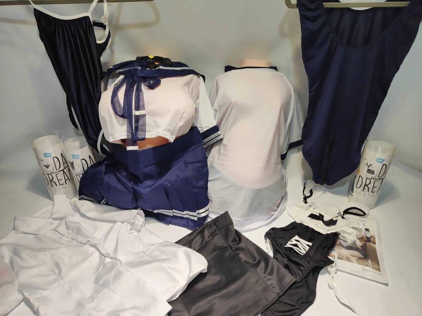 【大型オナホール×大人気コスチューム】オナホに女性の衣服/下着を着させようレビュー【参考写真たっぷり掲載】