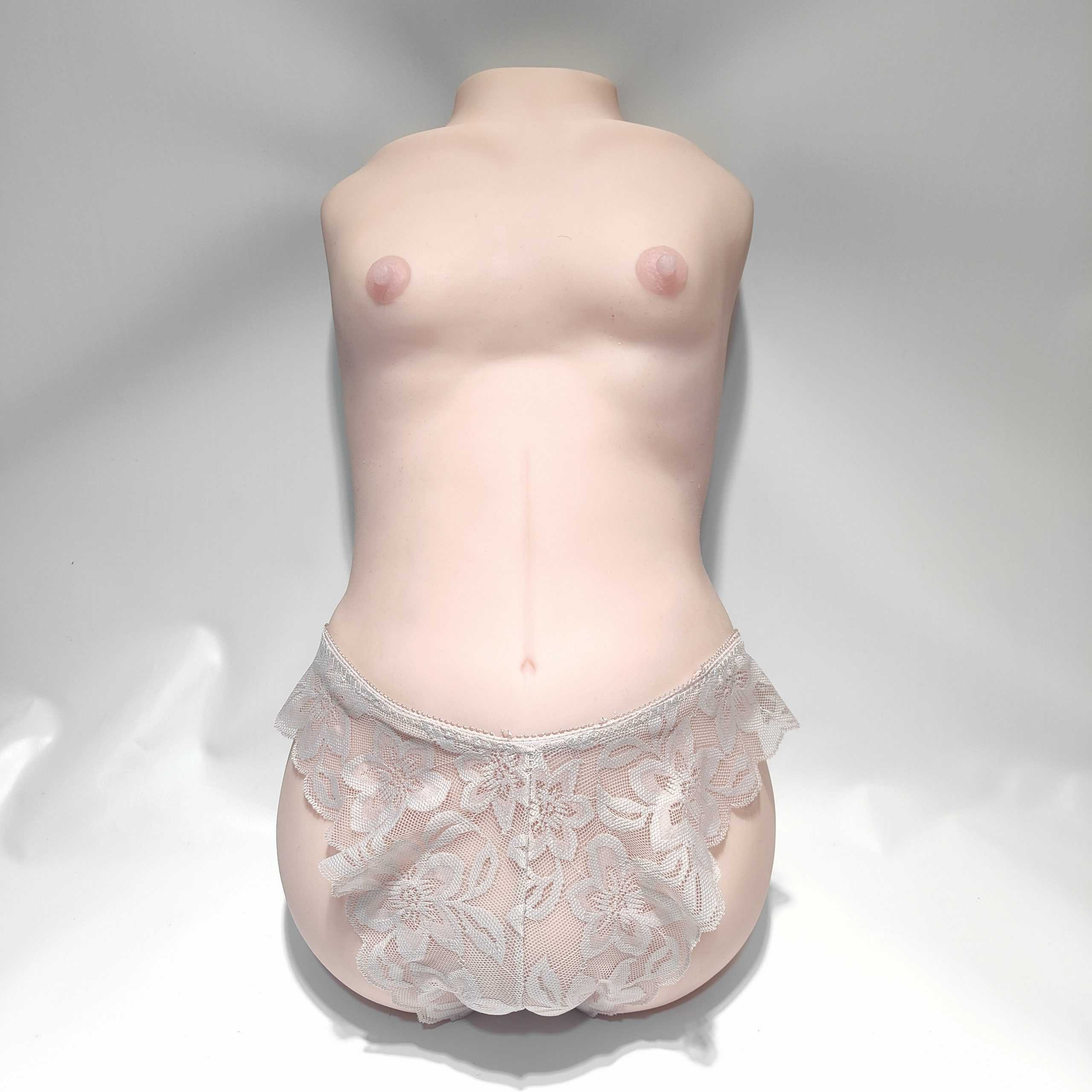 【大型オナホール×大人気コスチューム】オナホに女性の衣服/下着を着させようレビュー【参考写真たっぷり掲載】
