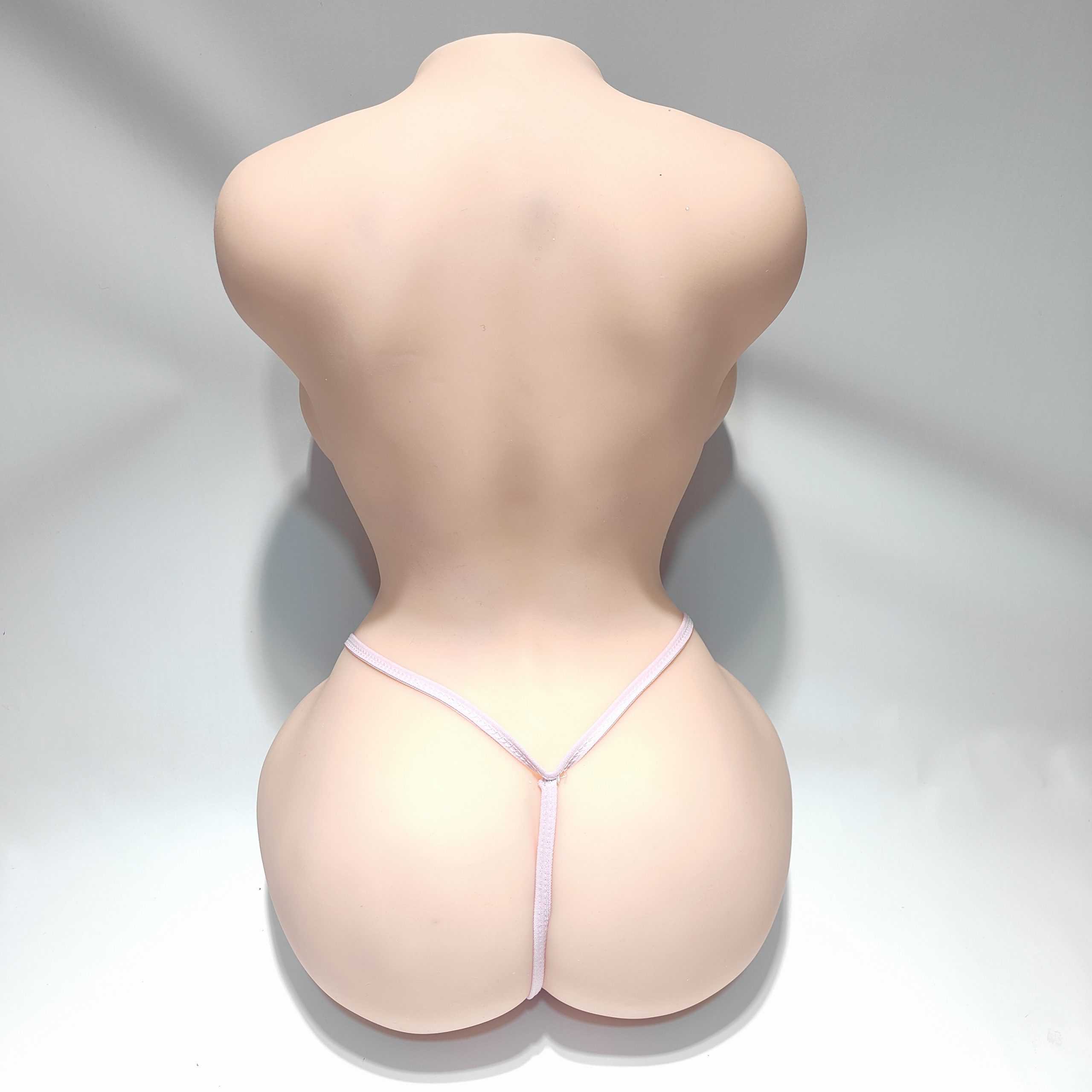 【大型オナホール×大人気コスチューム】オナホに女性の衣服/下着を着させようレビュー【参考写真たっぷり掲載】