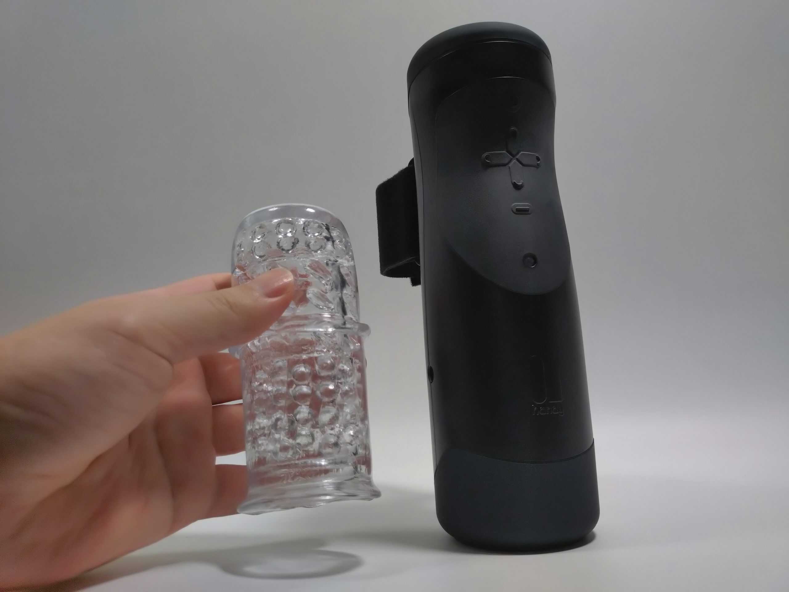 The Handy ハンディ｜相性のいいオナホールと他機種比較で約3万の手コキ電動ホールを実食