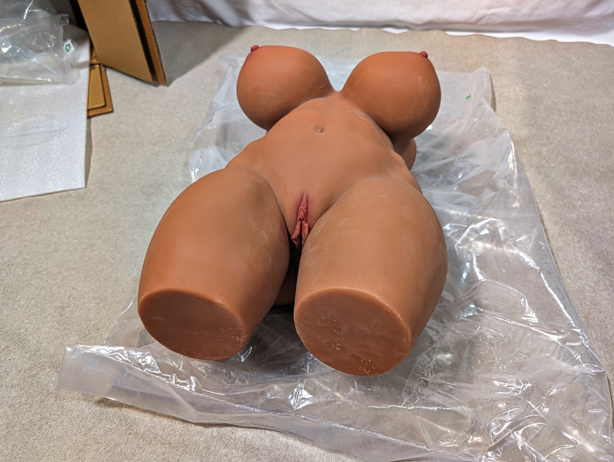 肉食ギャル15.8kg｜ 褐色系トルソーの肉身感でこれ以上の完成度は少なかろうて