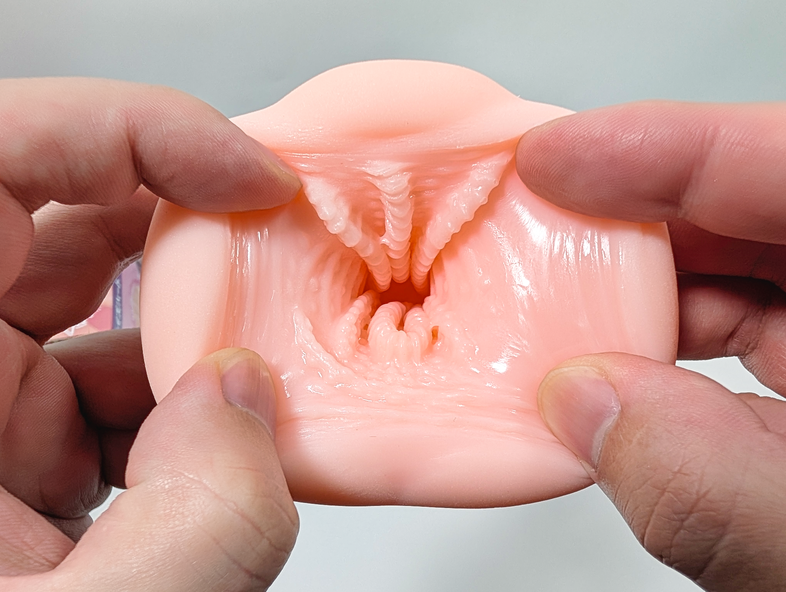 濃厚うねひだ｜亀頭をいじめるヒダ感のショートピストンで光るオナホール