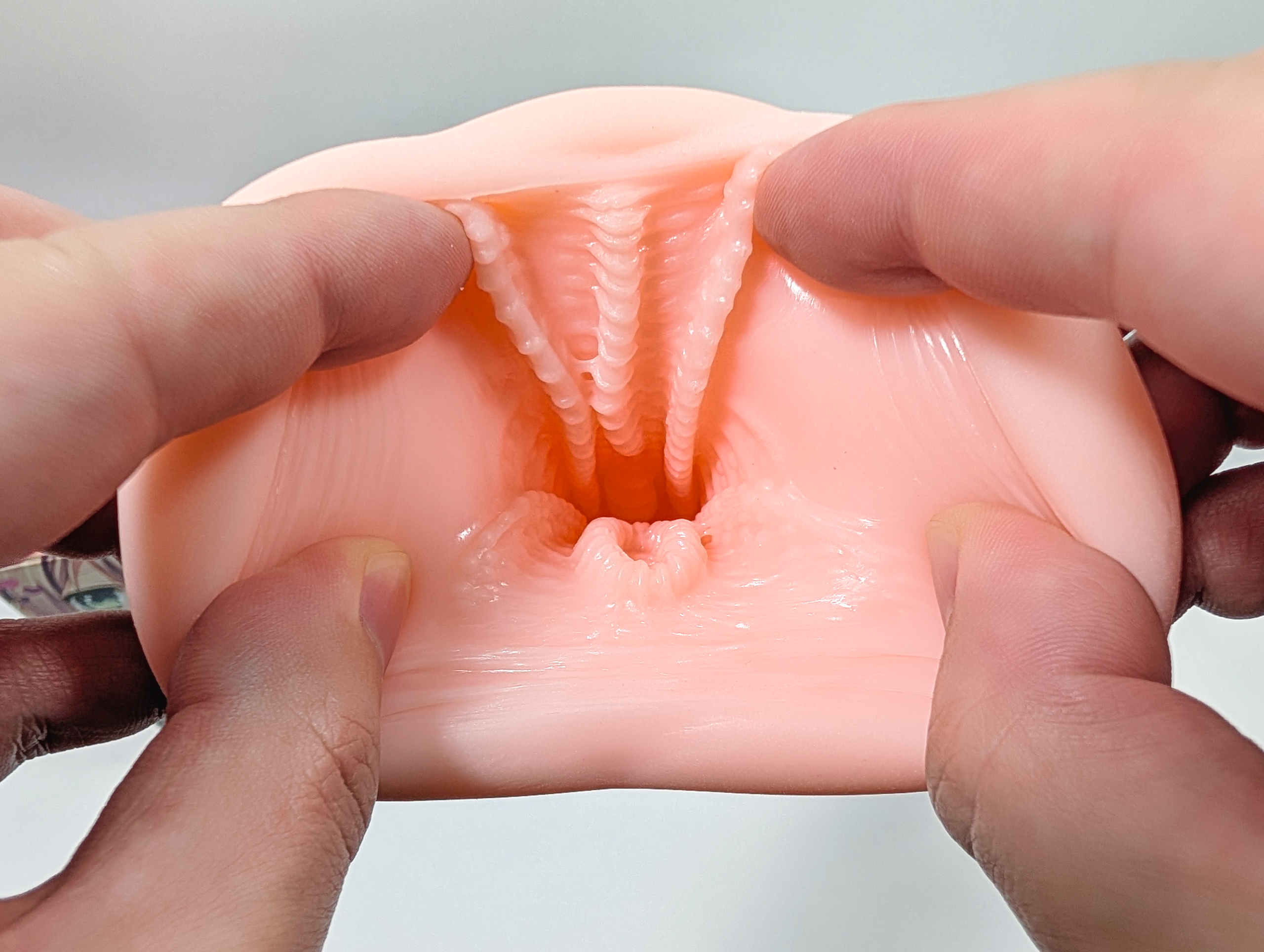 濃厚うねひだ｜亀頭をいじめるヒダ感のショートピストンで光るオナホール