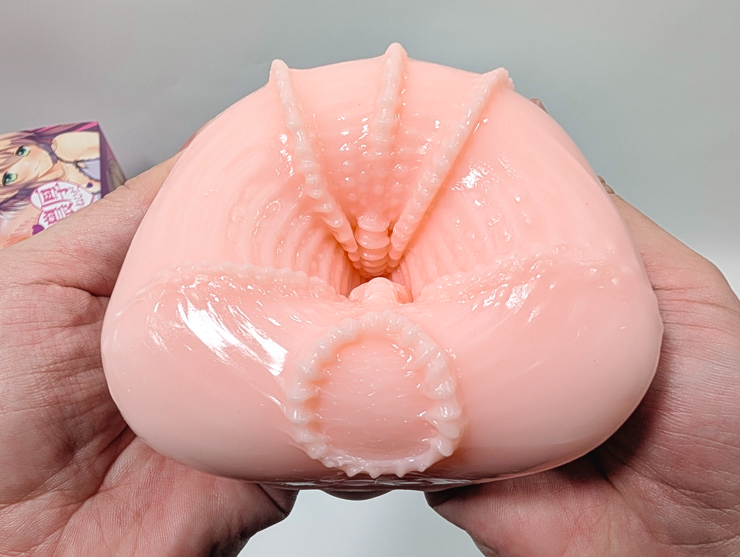 濃厚うねひだ｜亀頭をいじめるヒダ感のショートピストンで光るオナホール