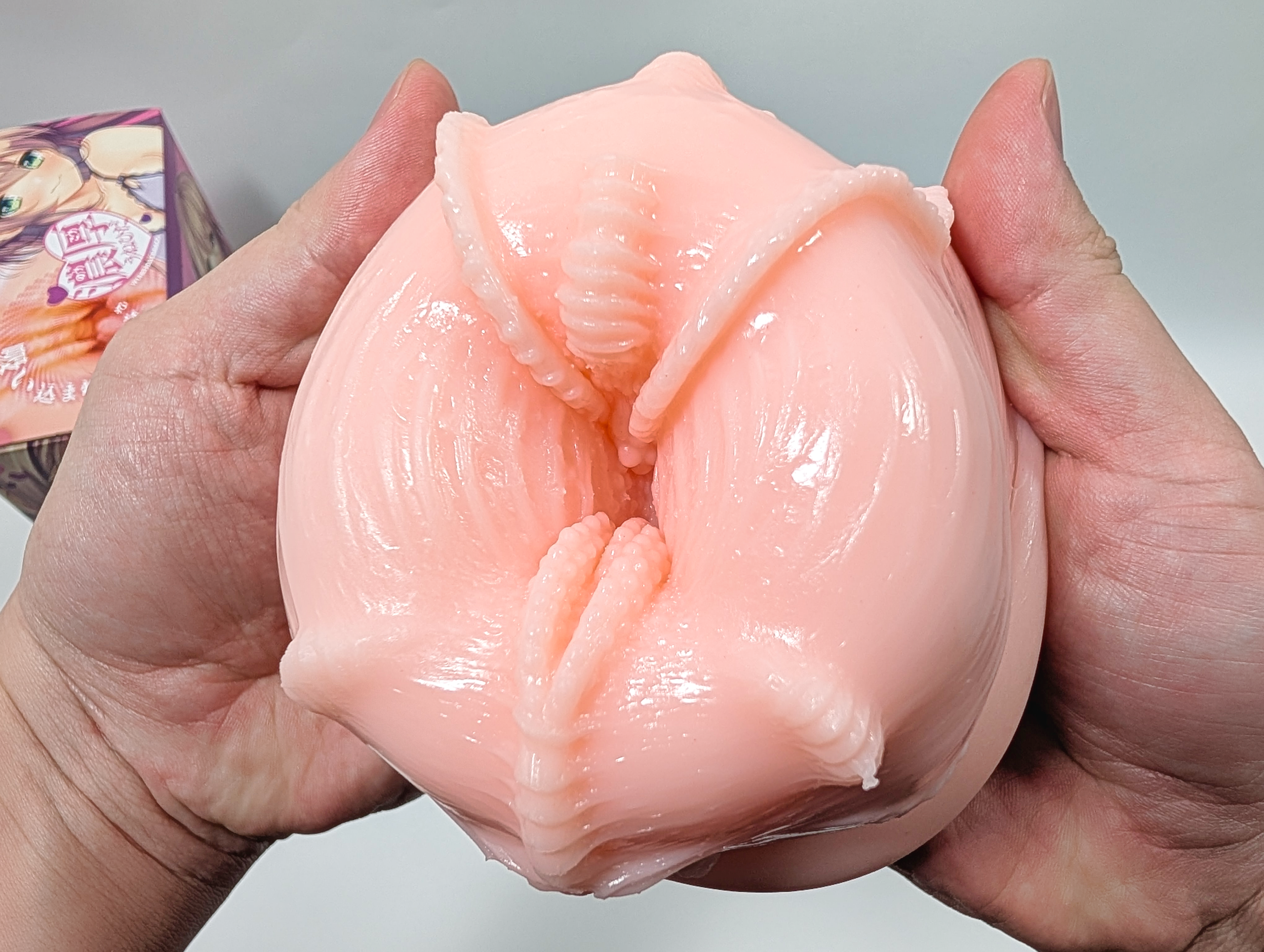 濃厚うねひだ｜亀頭をいじめるヒダ感のショートピストンで光るオナホール