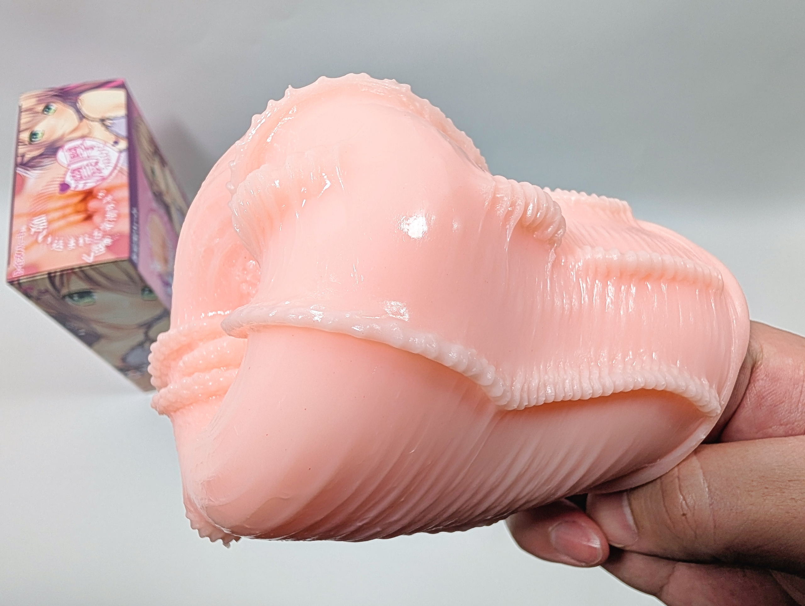 濃厚うねひだ｜亀頭をいじめるヒダ感のショートピストンで光るオナホール