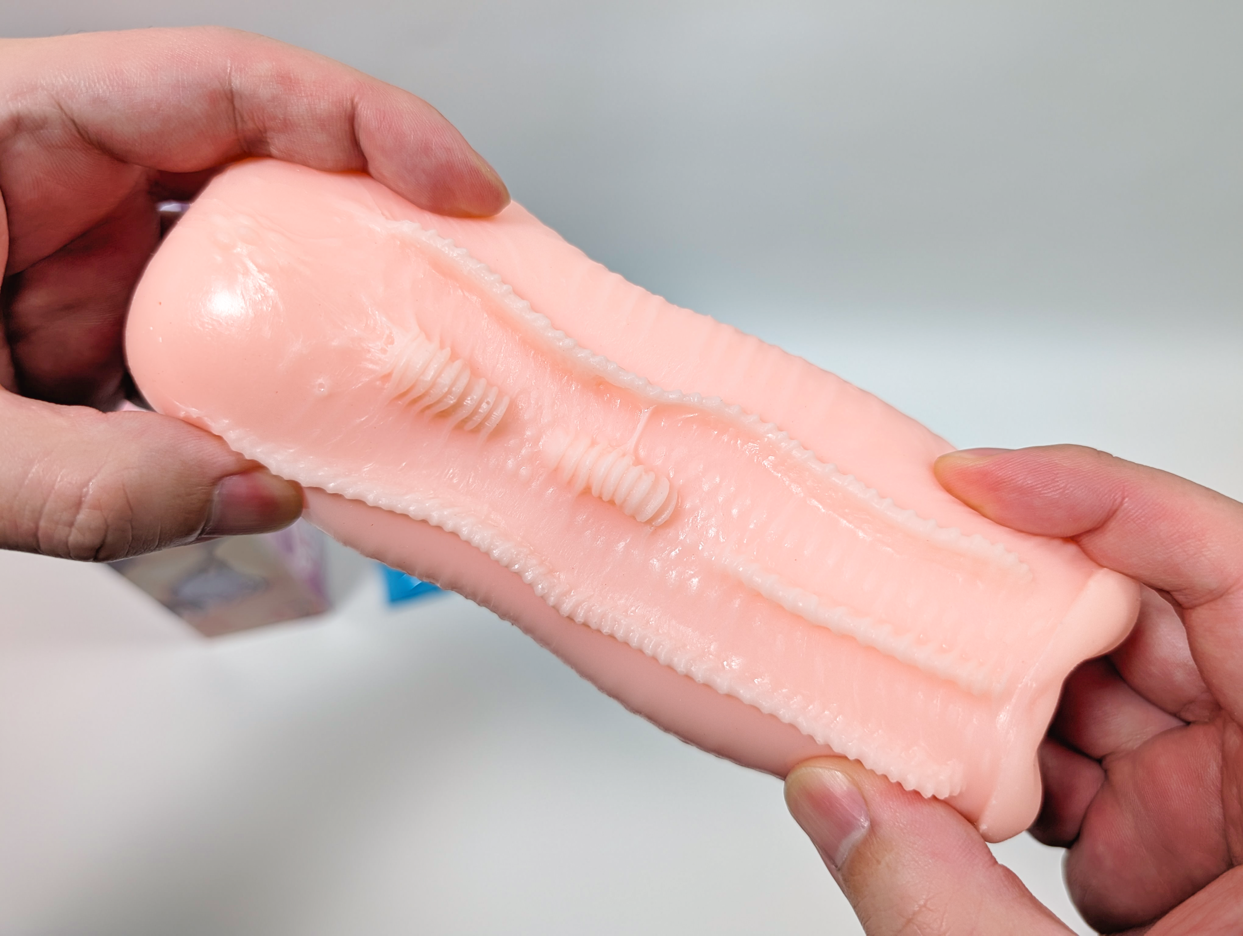濃厚うねひだ｜亀頭をいじめるヒダ感のショートピストンで光るオナホール