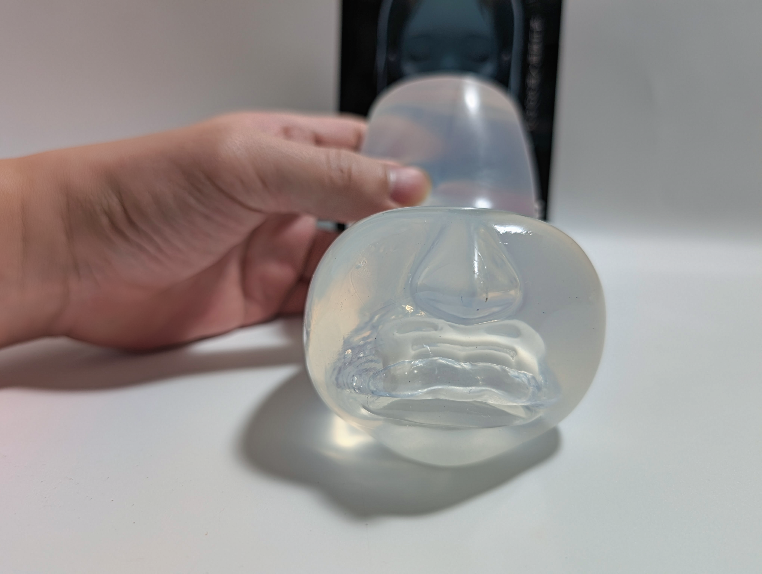 裏・真実の口 ～レントゲン～｜透明ボディの恩恵は、歯付きフェラ型オナホの特権か……